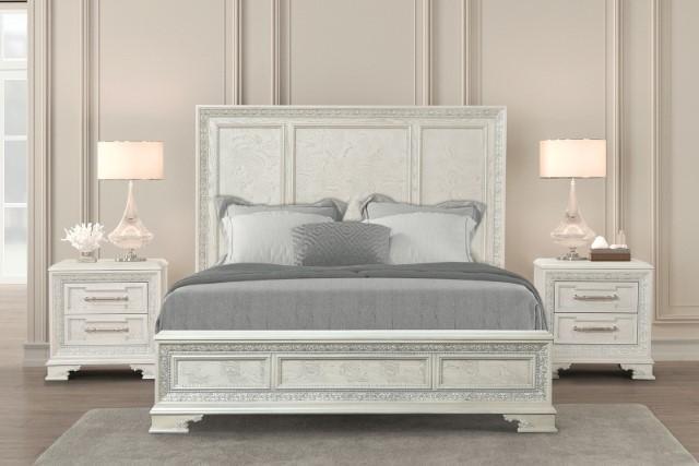 Stella Mia 4 Pc 5 Pc Queen Bedroom Set White & White