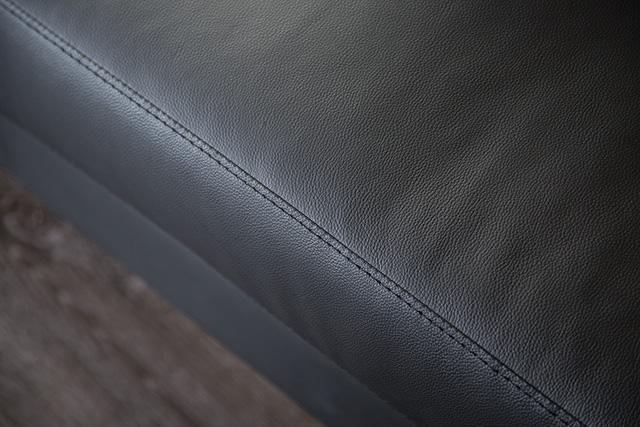 Stordal Sectional, Right Chaise