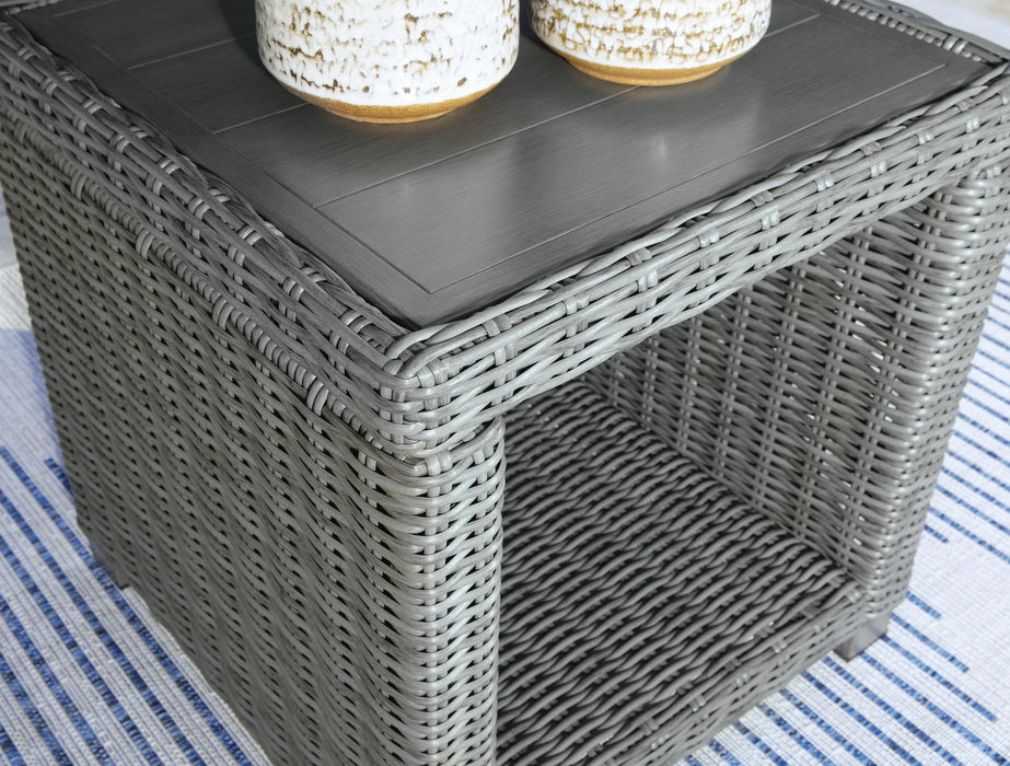 Elite Park Outdoor End Table