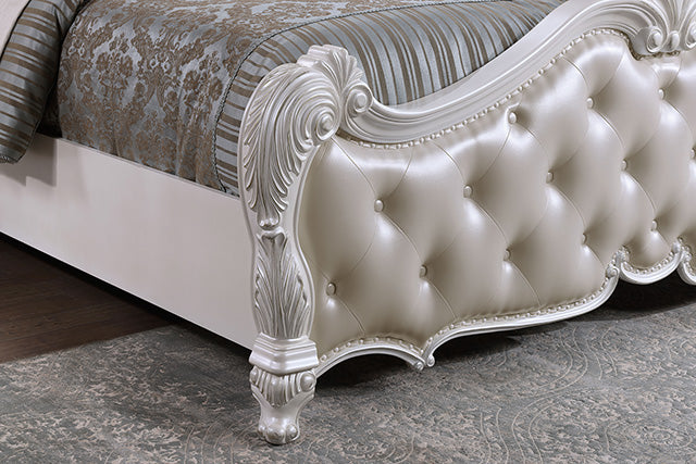 Ventresca Queen Bedroom Set White & Chrome